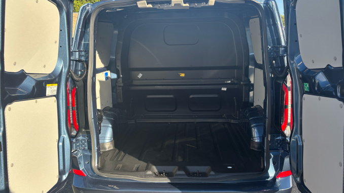 Ford Transit Custom 320 L1 Petrol Fwd 2.5 PHEV 232ps H1 Van Sport Auto - Image 12